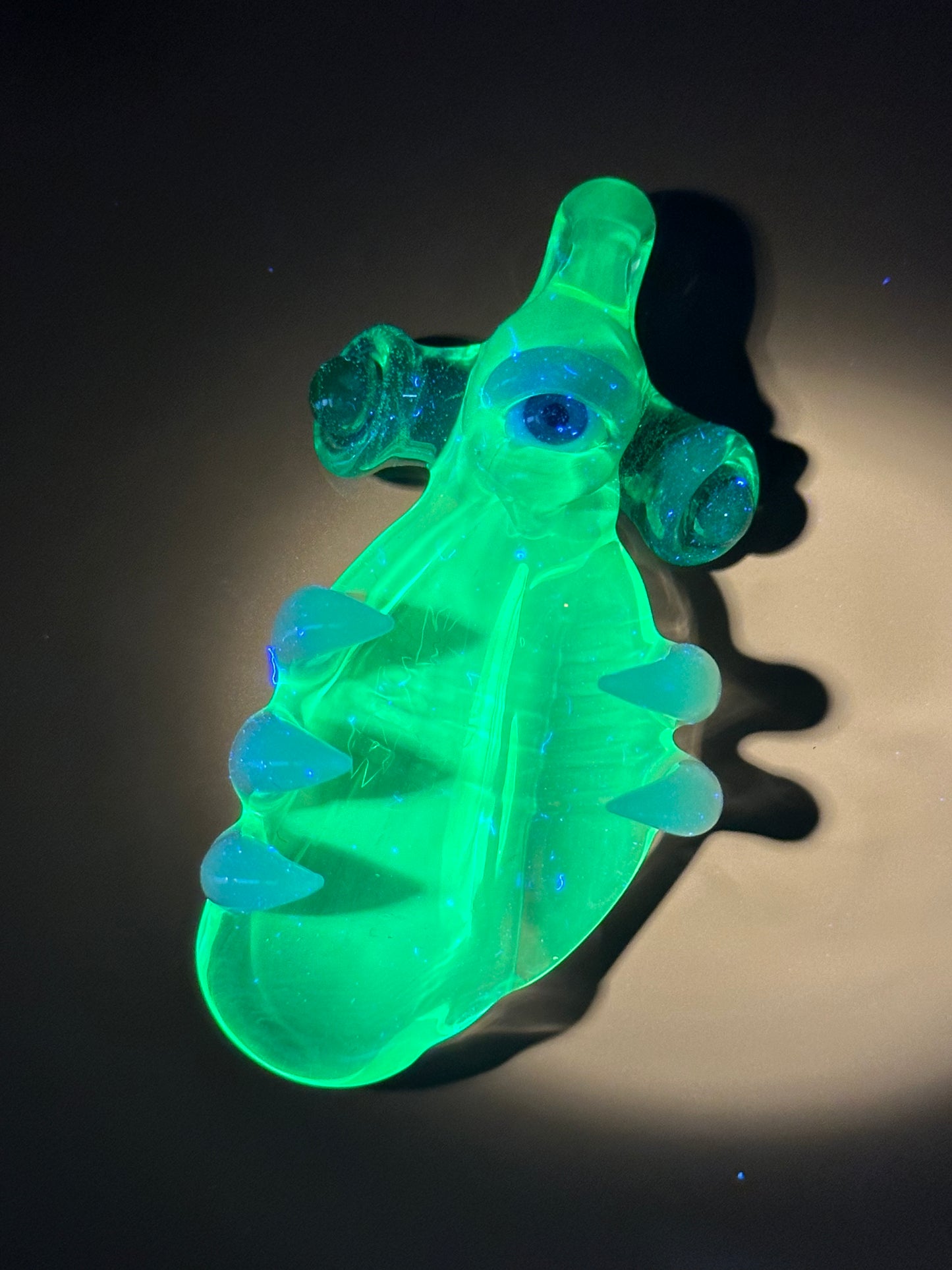 Zen, Citrine and Dabsinthe UV Pendant