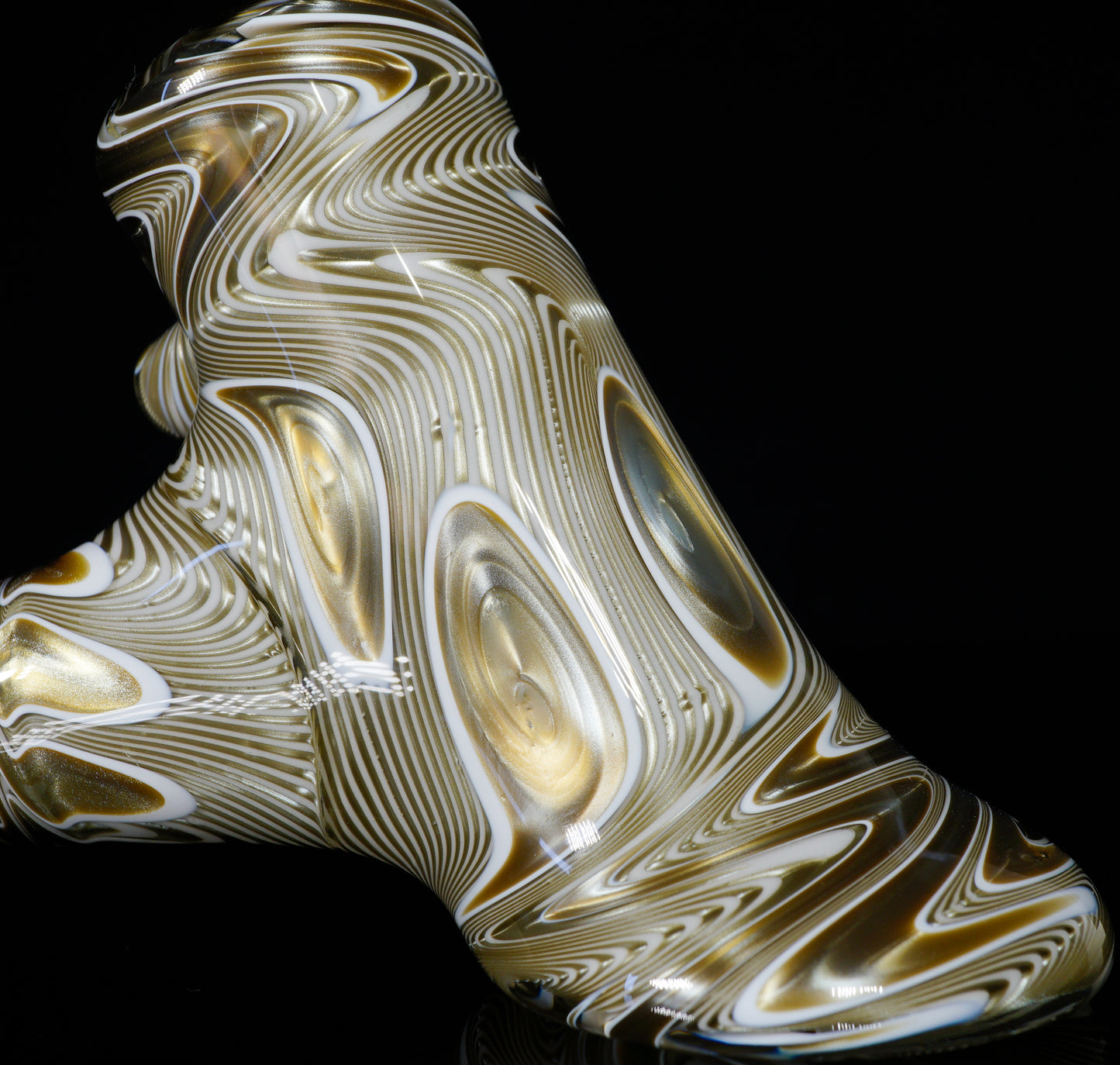 White and Electrum Pattern Hammer