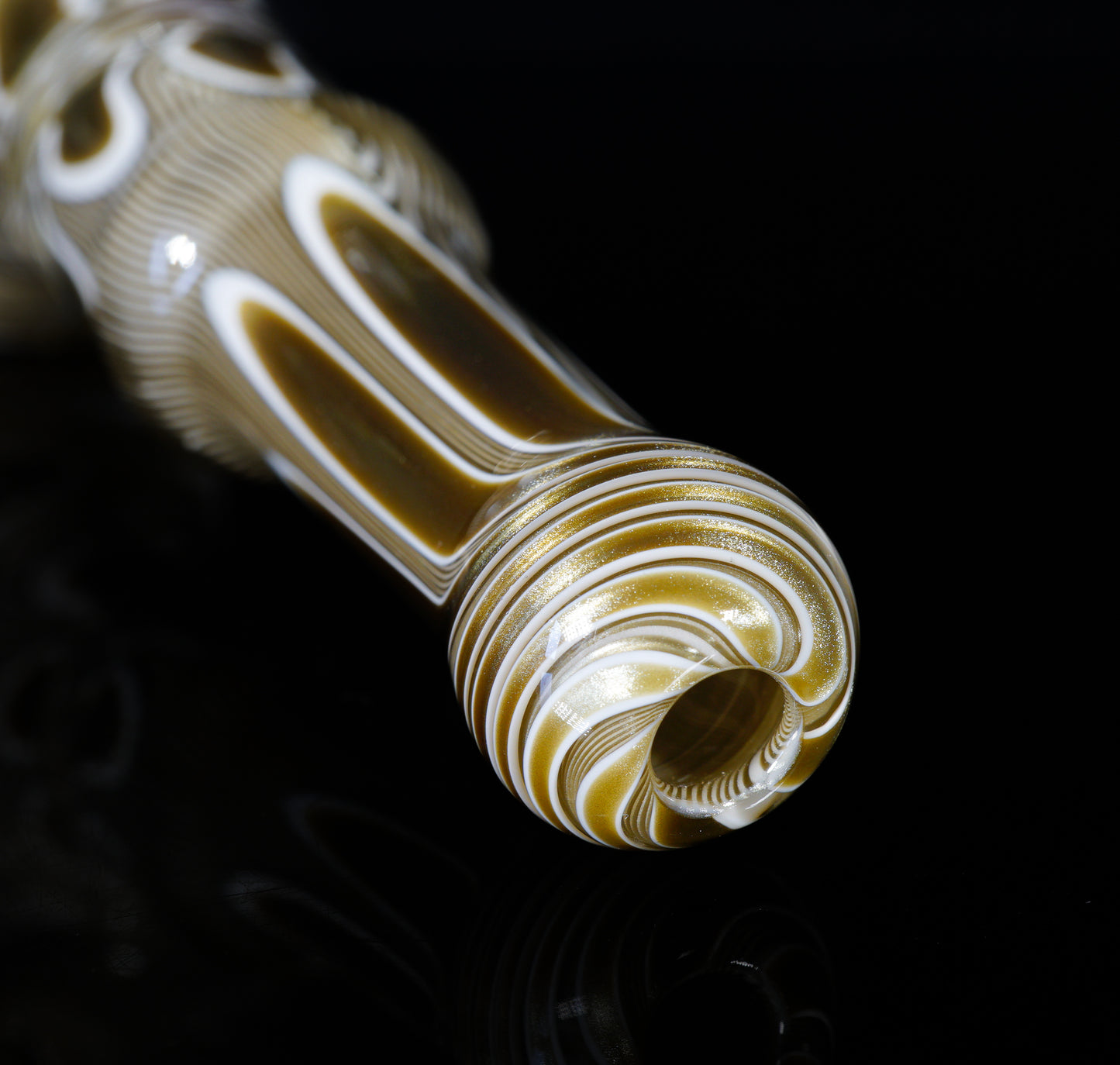 White and Electrum Pattern Hammer