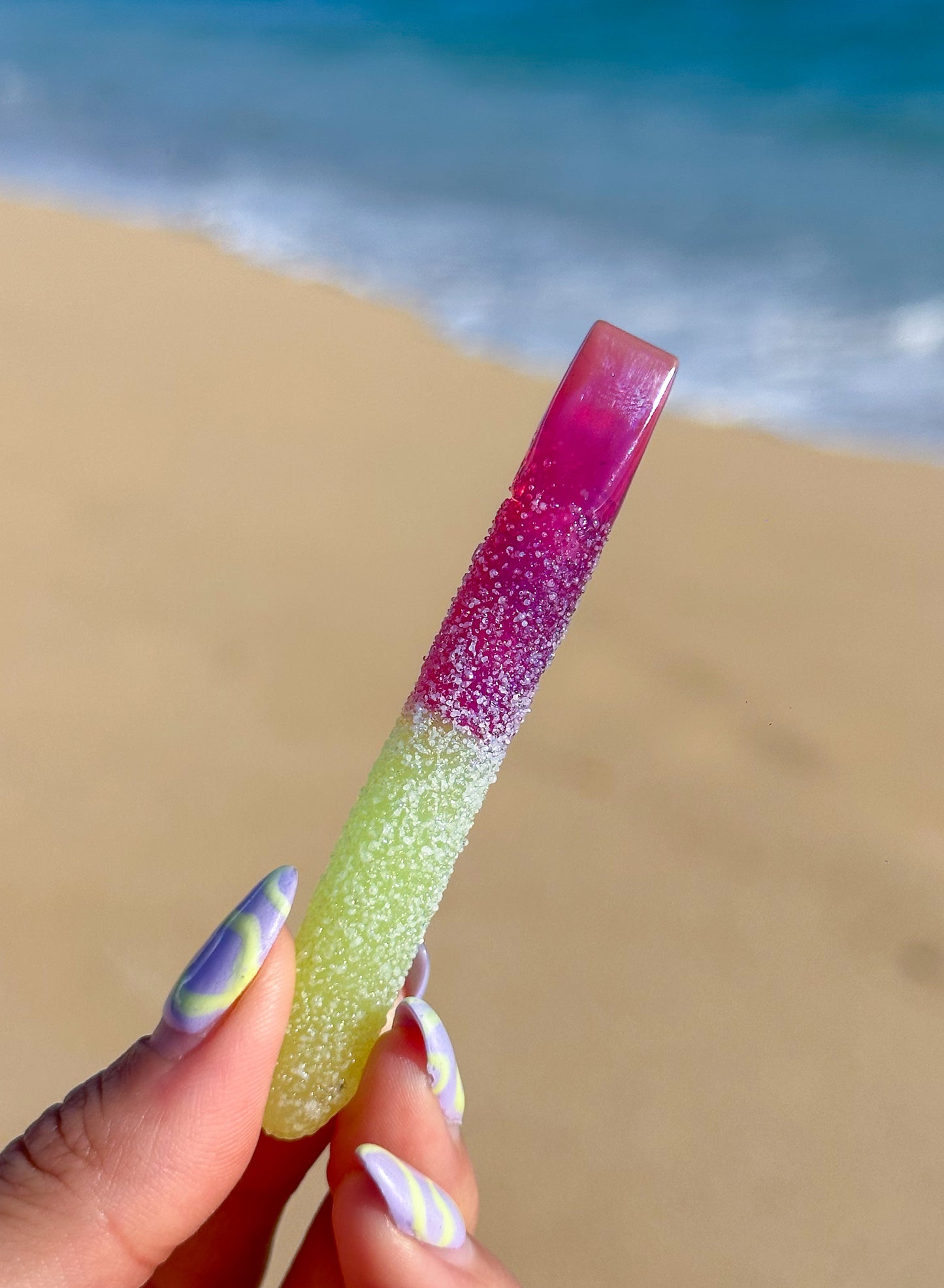 Sour Gummy Worm Chisel-Tip Dabbers (single)
