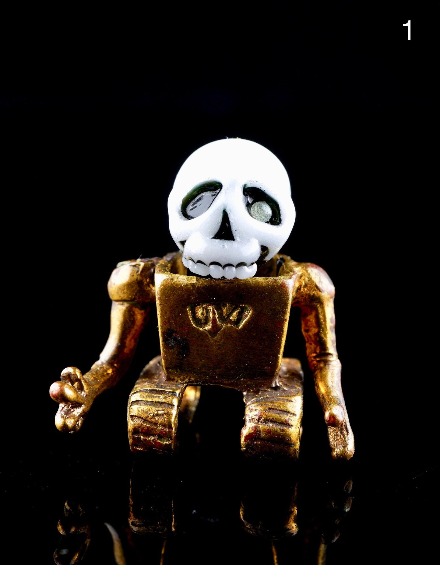 Small Skull Bot Pendants