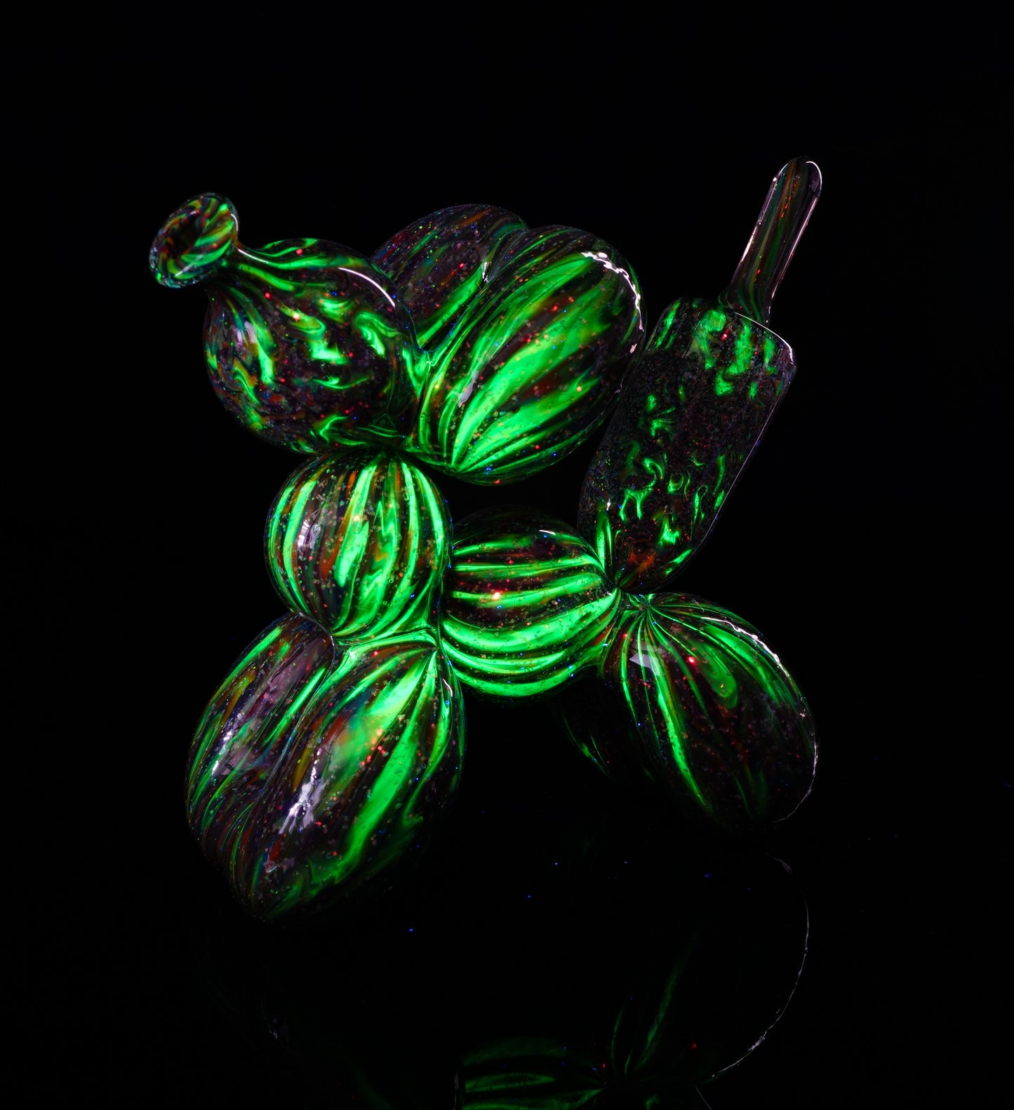 Crushed Opal UV 10 Strip Tech Balloon Dog + Removable Tail