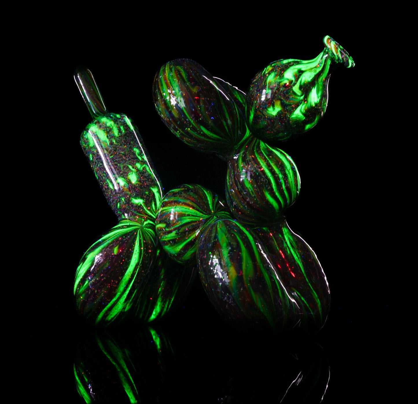 Crushed Opal UV 10 Strip Tech Balloon Dog + Removable Tail