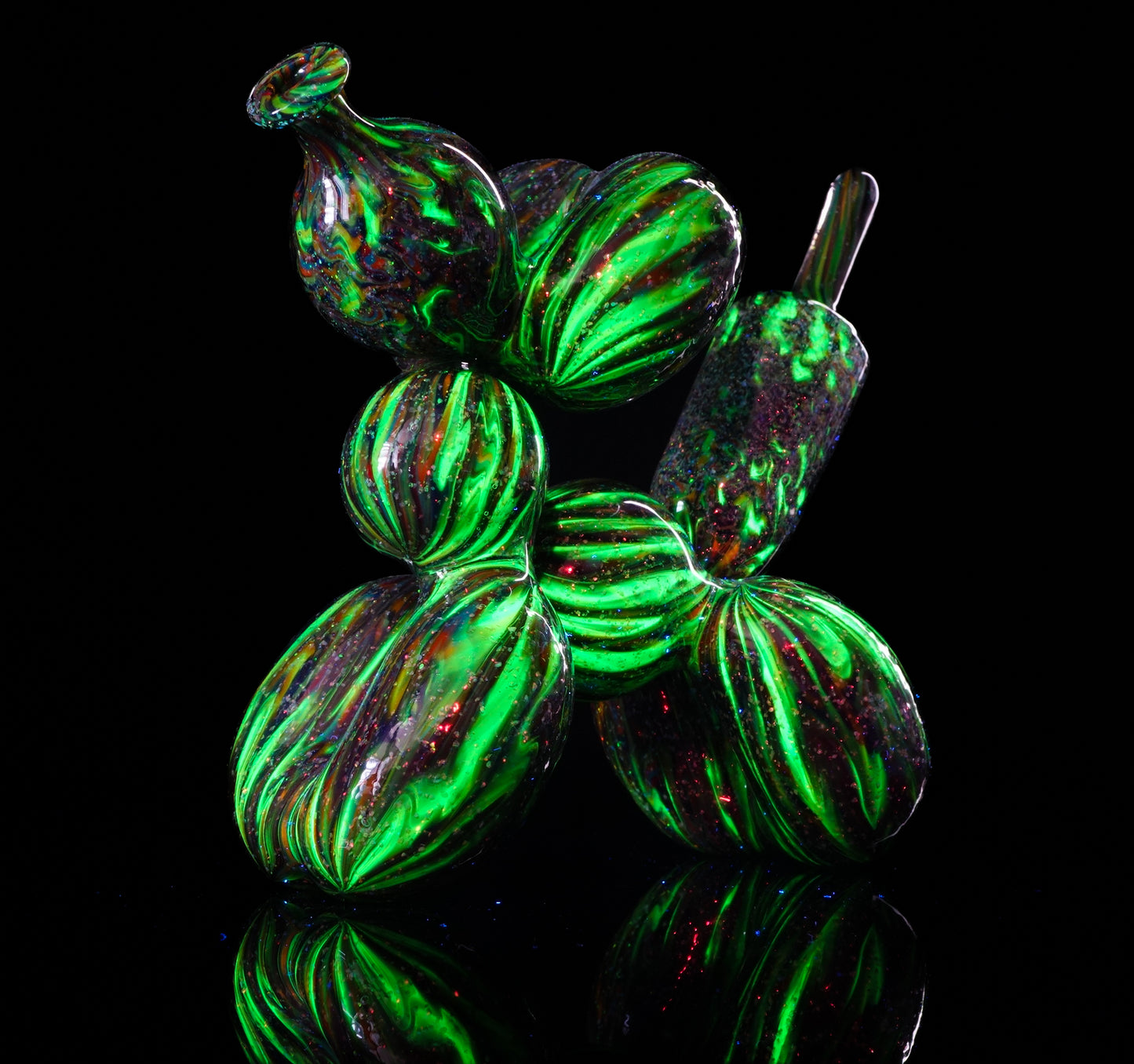Crushed Opal UV 10 Strip Tech Balloon Dog + Removable Tail