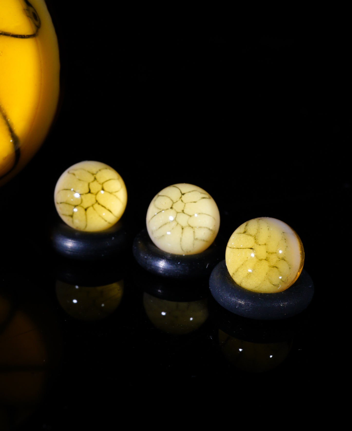 Yellow Balloon Dog Slurper Set (22mm)