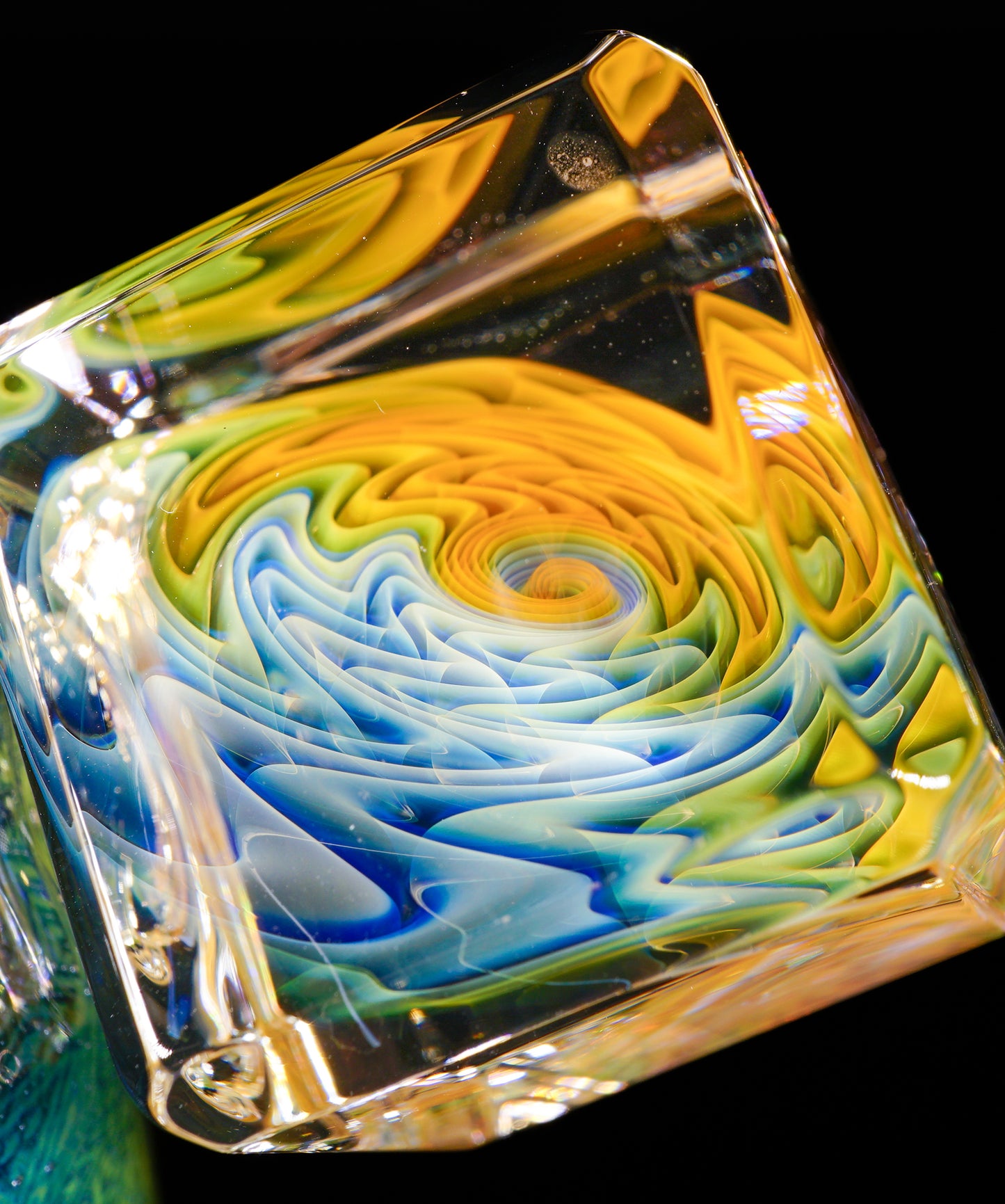Fume, Opal and Royal Jelly Extruded Cube Tube