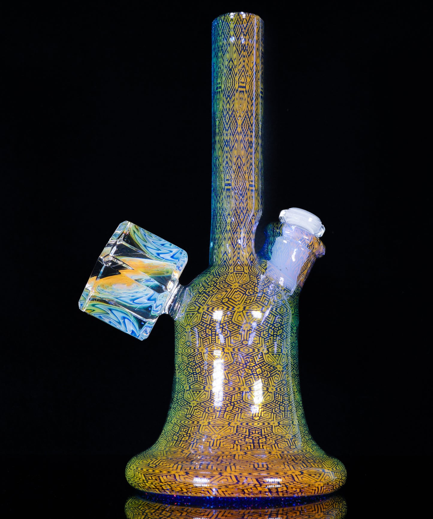 Fume, Opal and Royal Jelly Extruded Cube Tube
