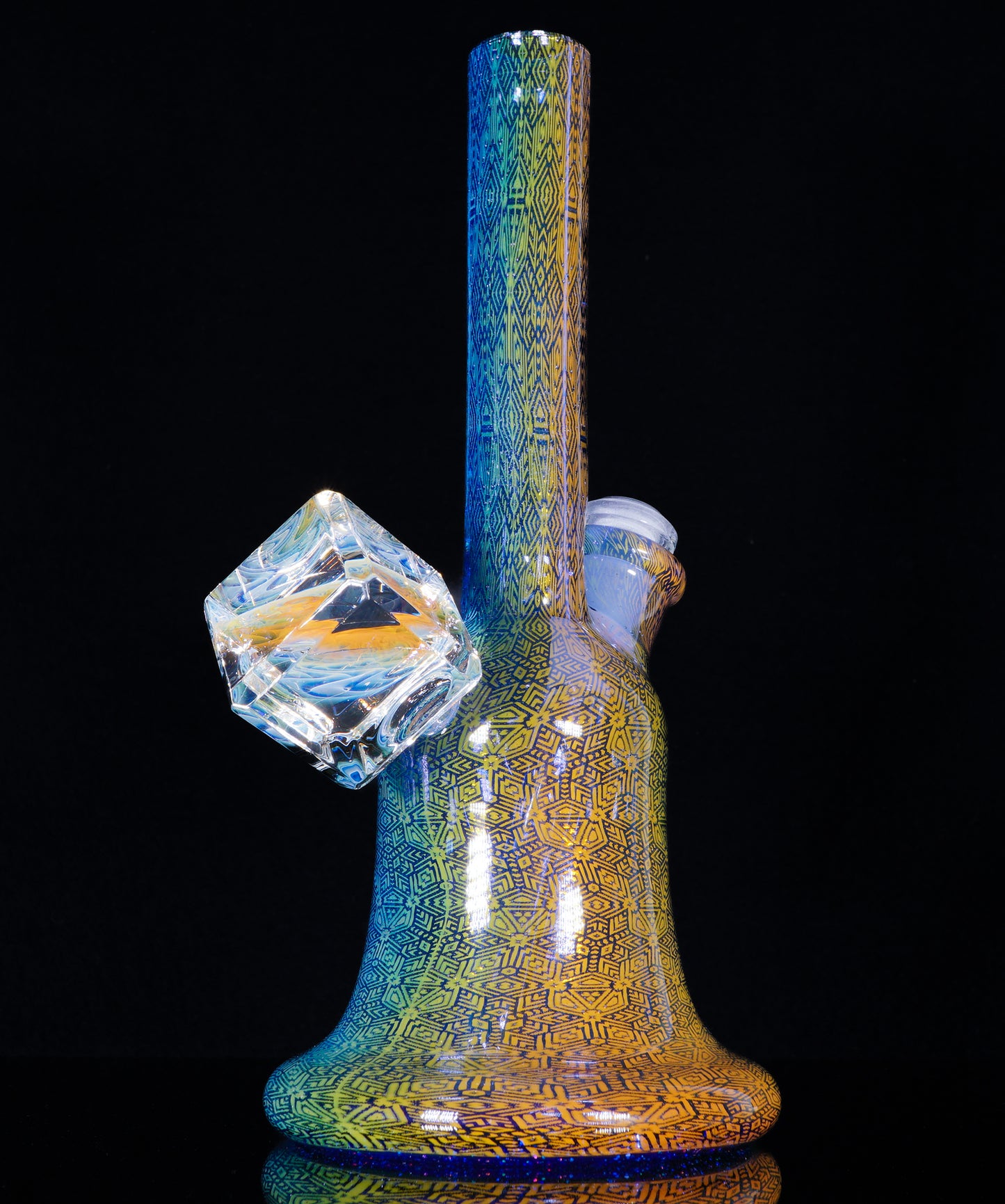 Fume, Opal and Royal Jelly Extruded Cube Tube