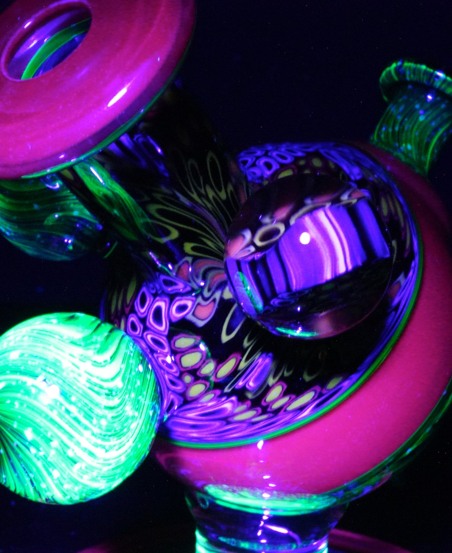 Cherry Chipstack Heliosphere + Bubble Cap + Terp Pearls + Milli Knuckle