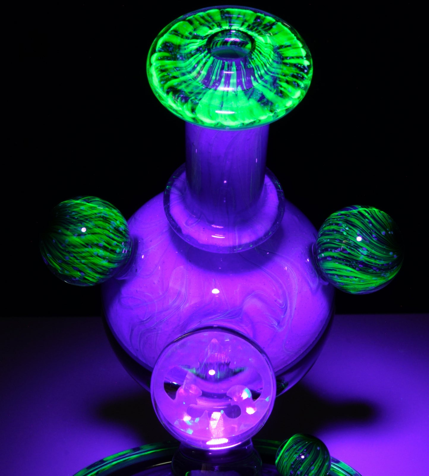 Crushed Opal UV Scribble Tech Heliosphere + Bubble Cap