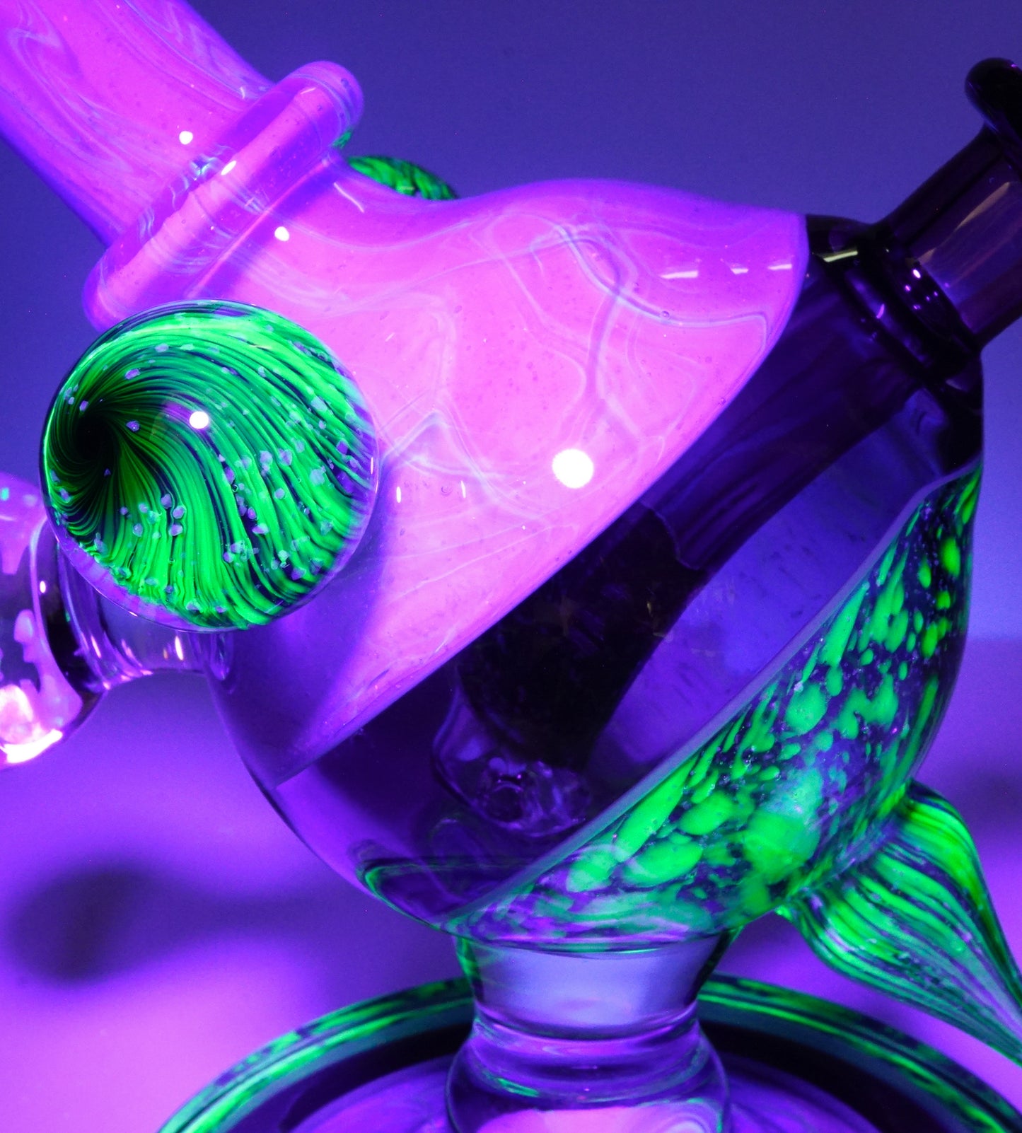 Crushed Opal UV Scribble Tech Heliosphere + Bubble Cap