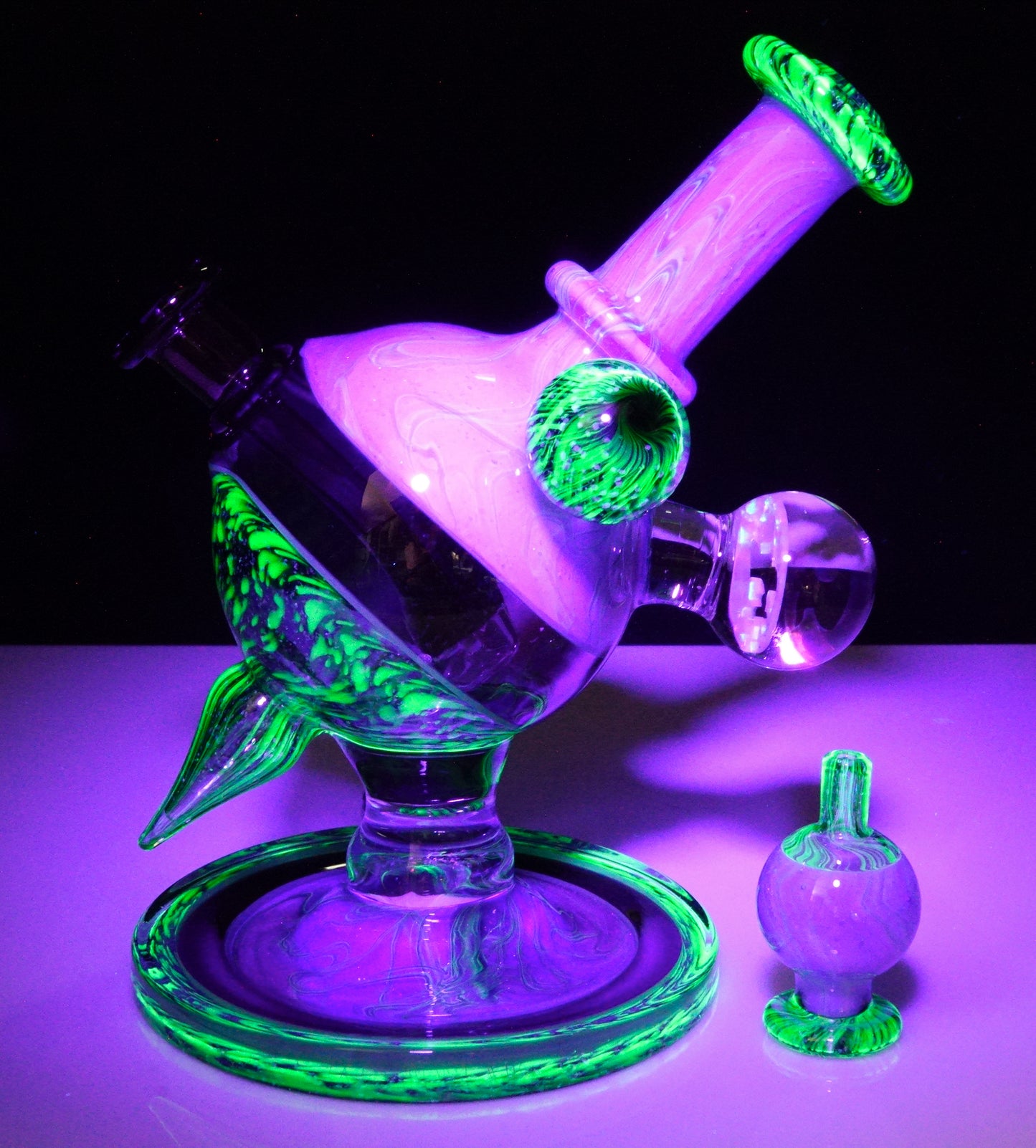 Crushed Opal UV Scribble Tech Heliosphere + Bubble Cap