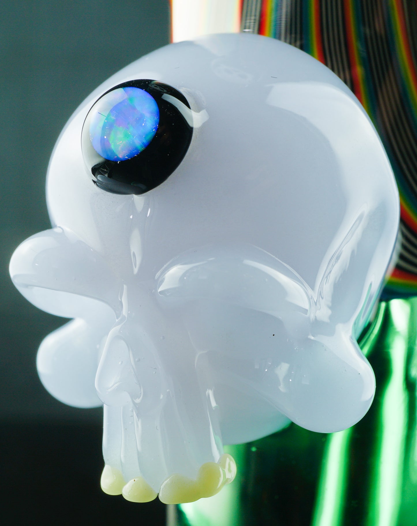 Atlantis and Rainbow Jailbird Linework Straight Tube with CFL Skull + Slide