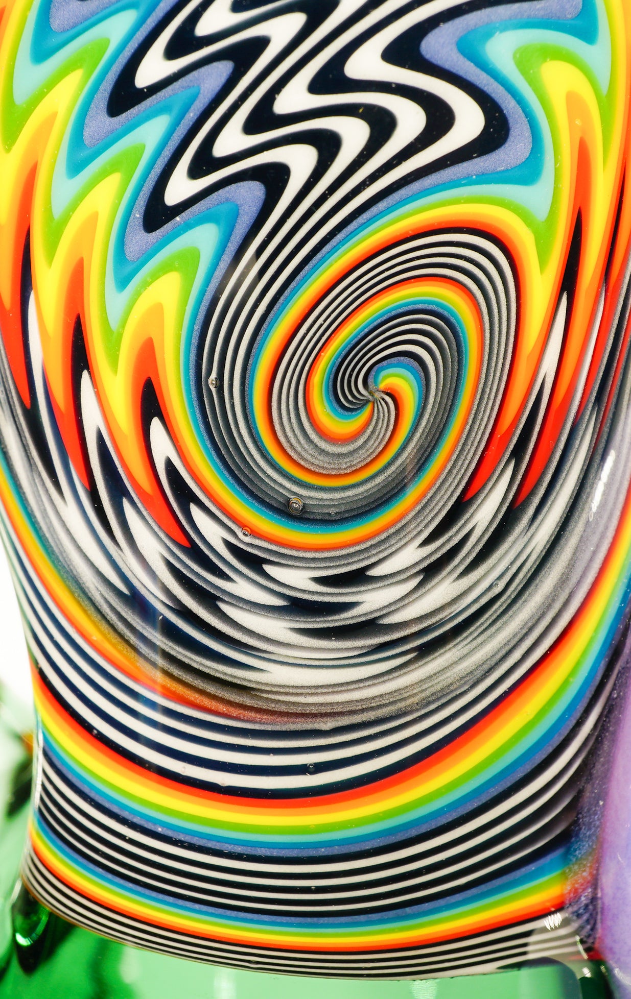 Atlantis and Rainbow Jailbird Linework Straight Tube with CFL Skull + Slide