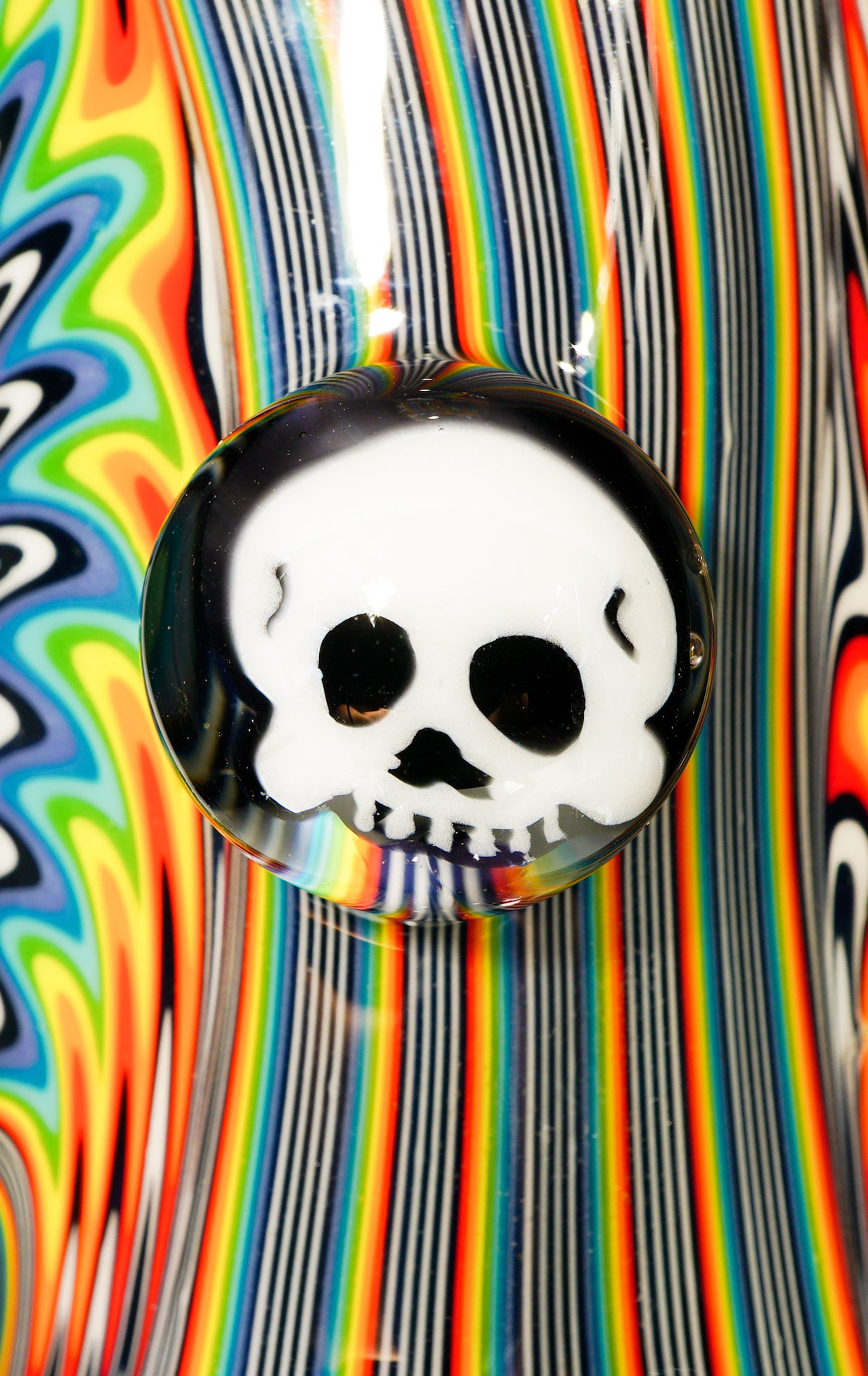 Atlantis and Rainbow Jailbird Linework Straight Tube with CFL Skull + Slide