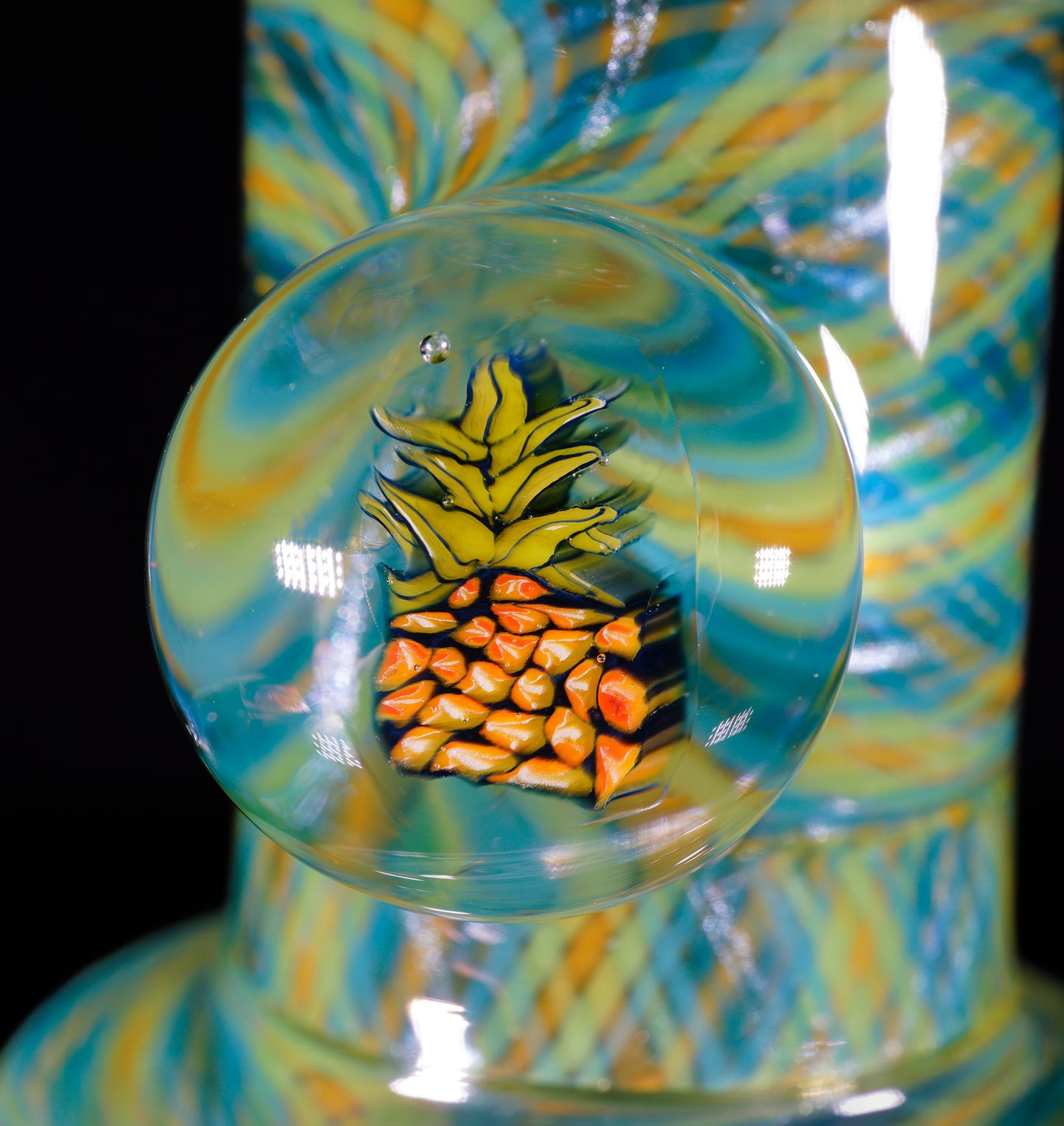 UV Pineapple in a Bottle Tube