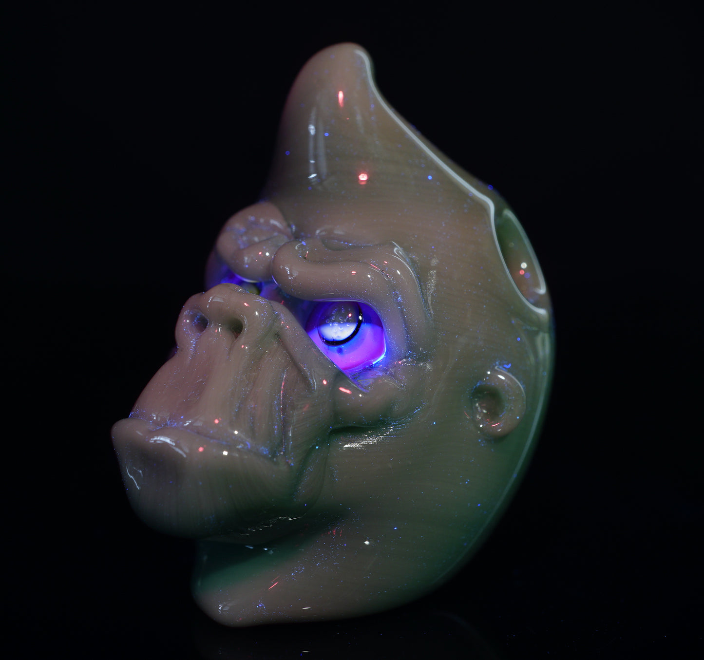 Jade UV Wook Pendant