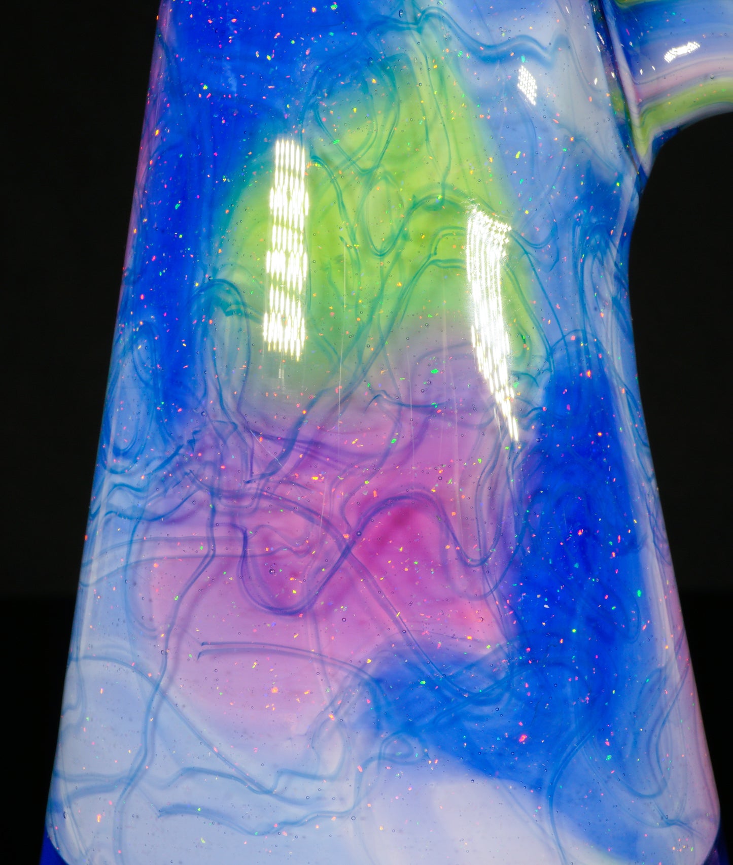 Empire and Pastel Crushed Opal UV Scribble Sherlock Bottle