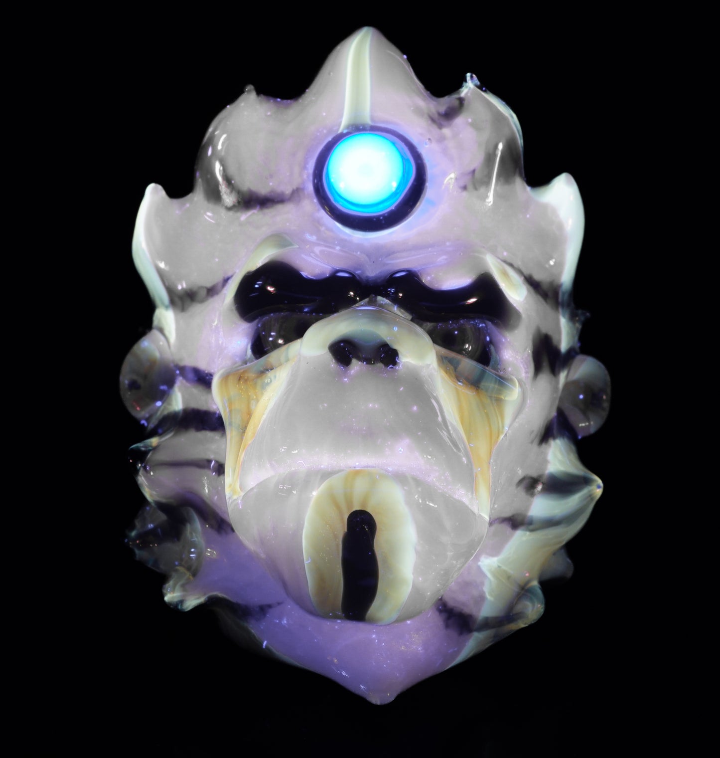 'Belmont' UV Tiger Wook Pendant