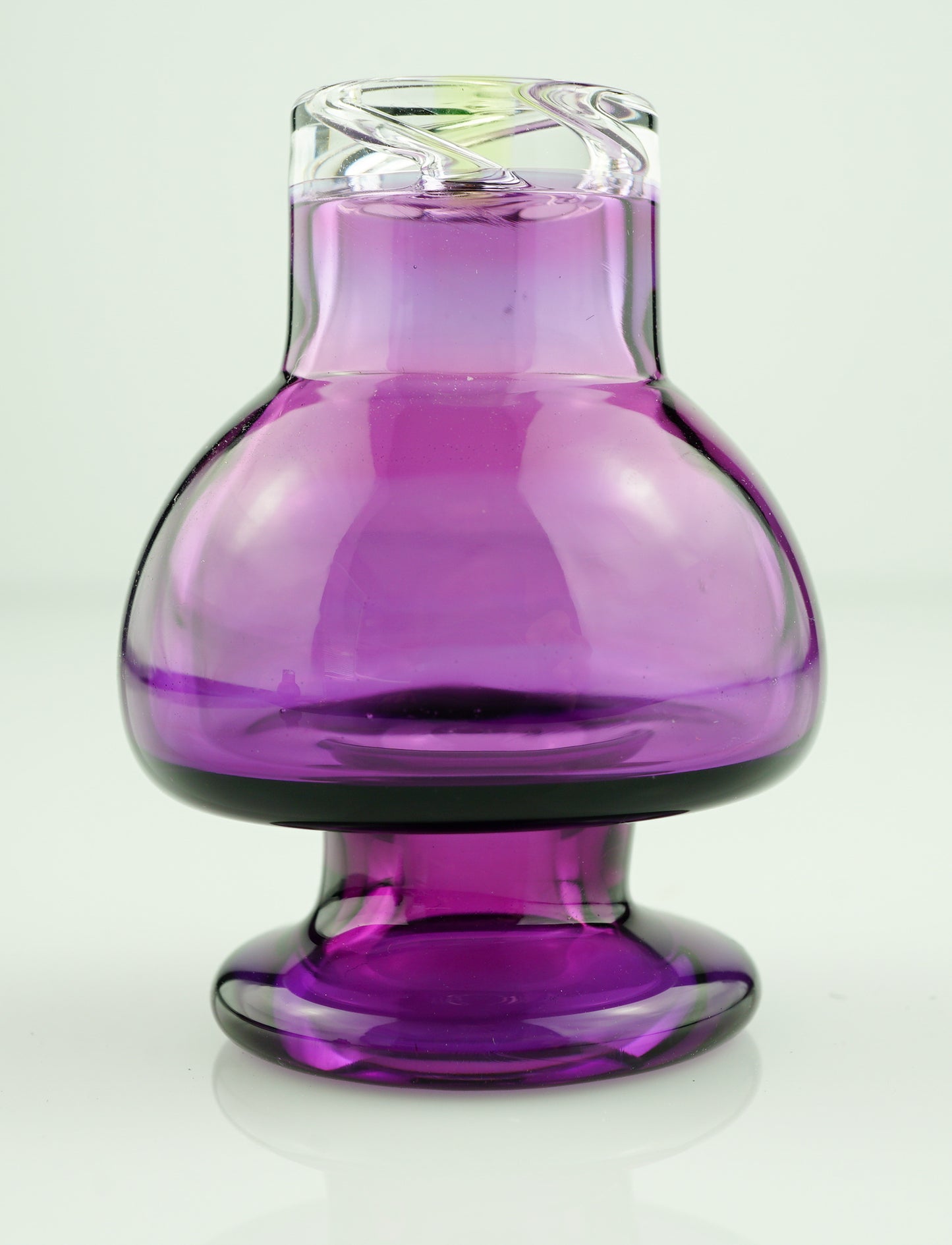 Gold Amethyst Spinner Cap with UV Core
