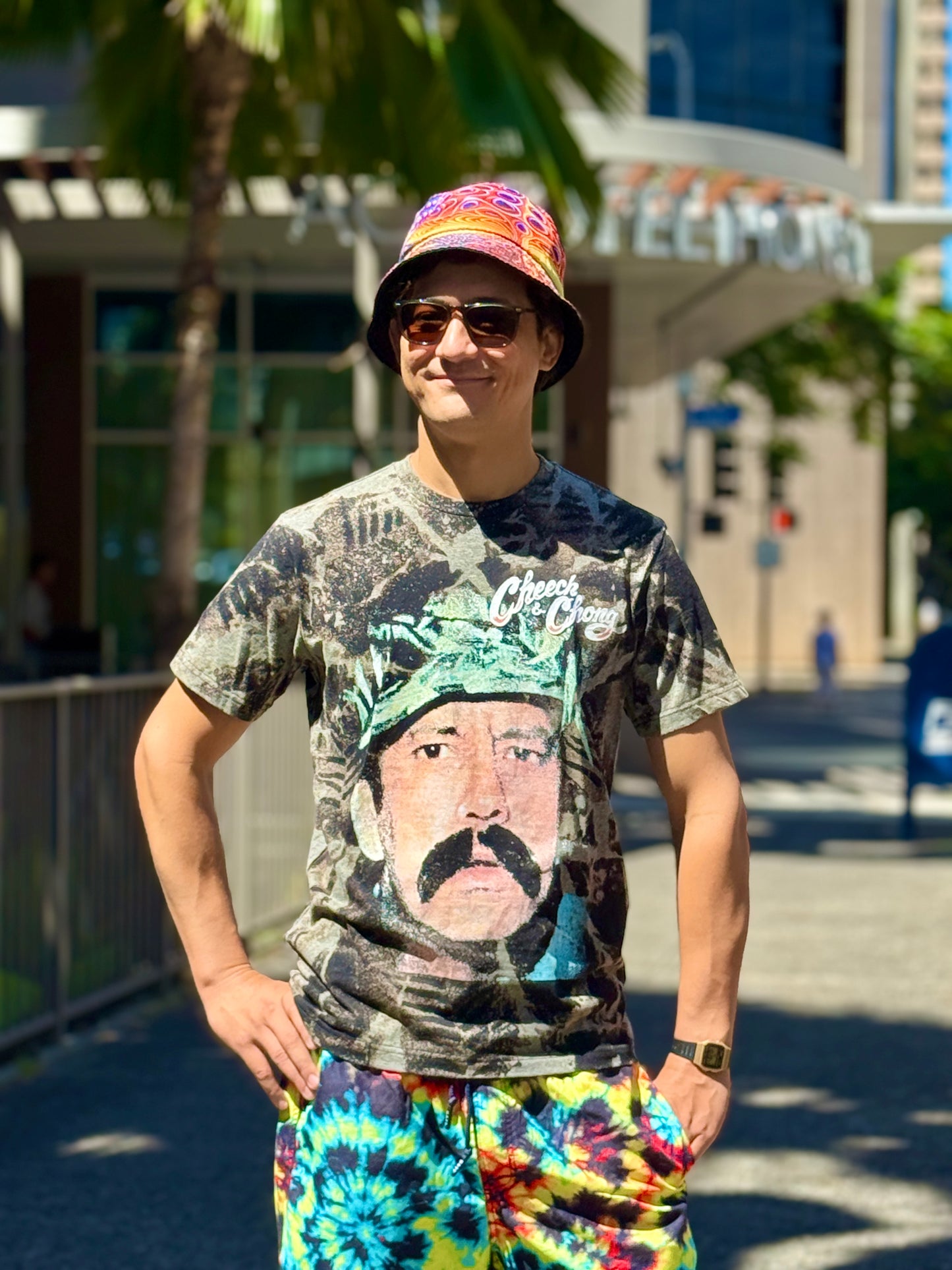Cheech & Chong Bleach Dye T-Shirt (Medium)