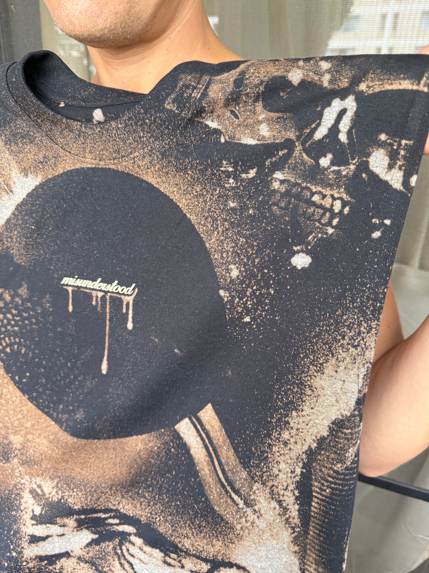 HEADY Misunderstood DOPAMINE Bleach Dyed Shirt (XL)