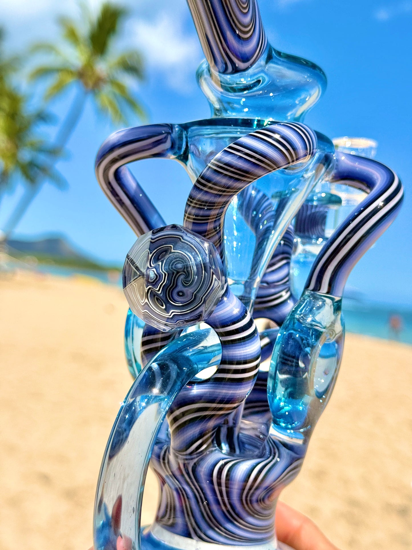 Full Sized Faceted Quad Donut Recycler