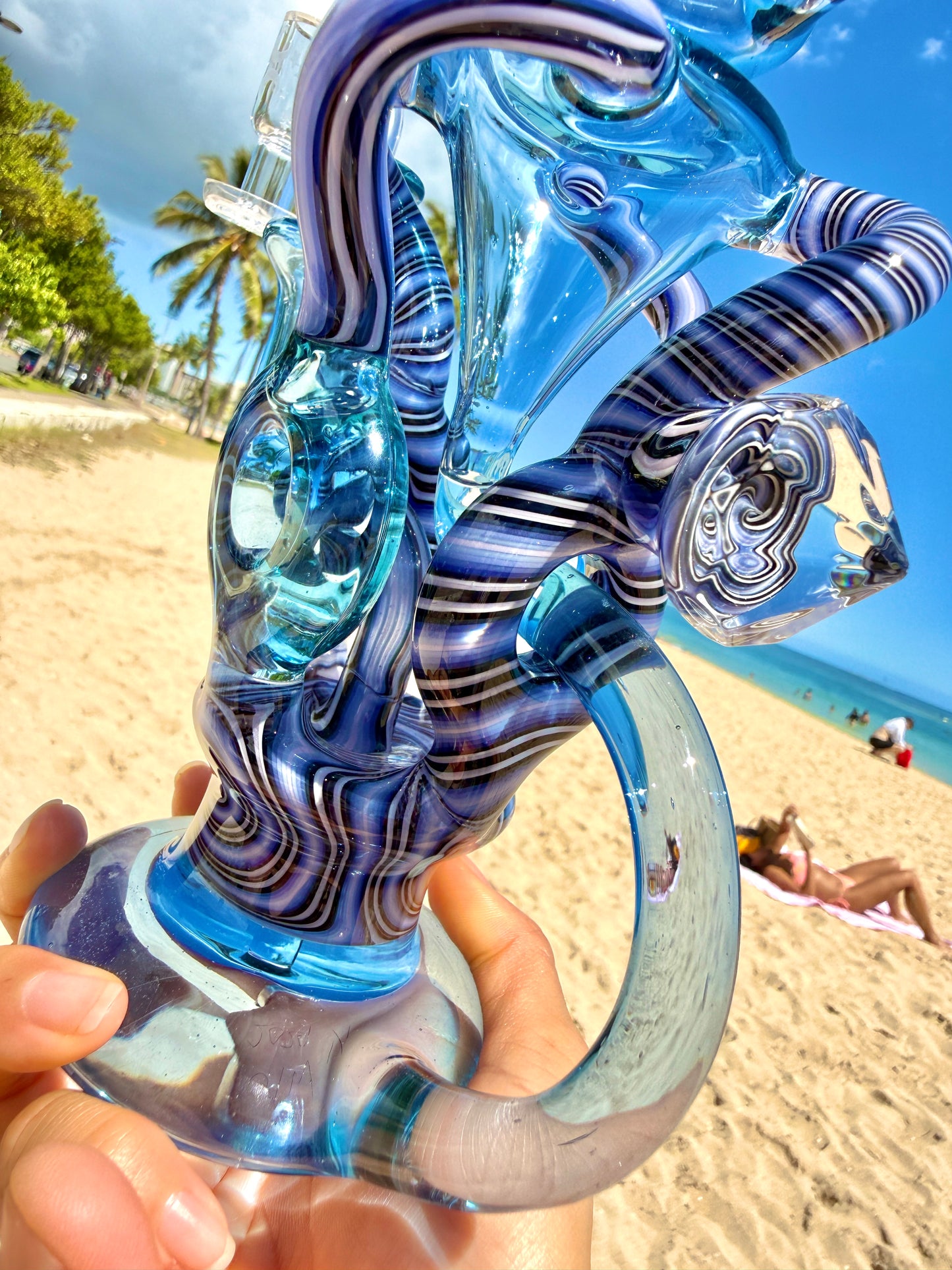 Full Sized Faceted Quad Donut Recycler