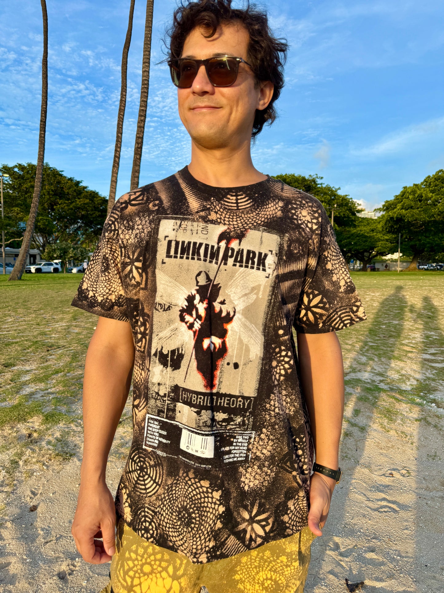 Official Linkin Park Hybrid Theory Bleach Dyed T-Shirt (XL)