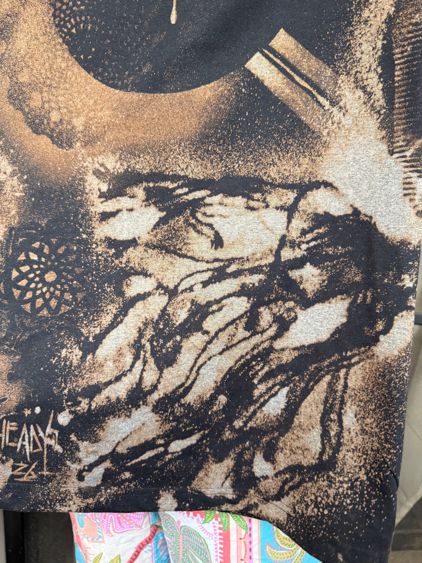 HEADY Misunderstood DOPAMINE Bleach Dyed Shirt (XL)