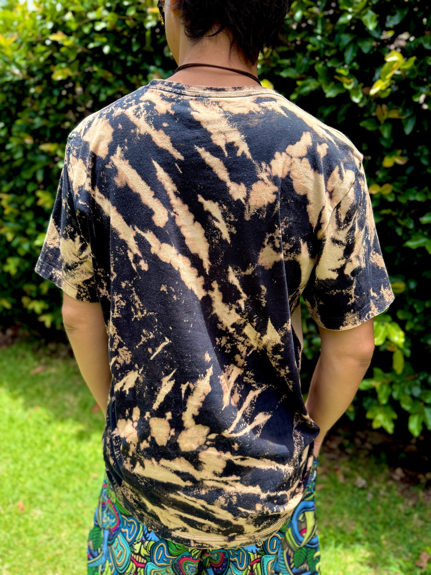 Slinger Pyroscopic Muller Assalt Girl Bleach Dye T-shirt (X-Large)