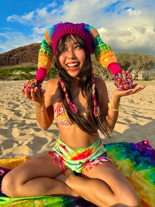 UV Rainbow Pom Pom Crochet Fools Cap