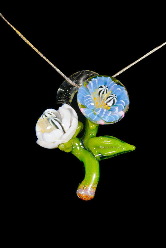 UV Siamese Smiley Bloom Pendant