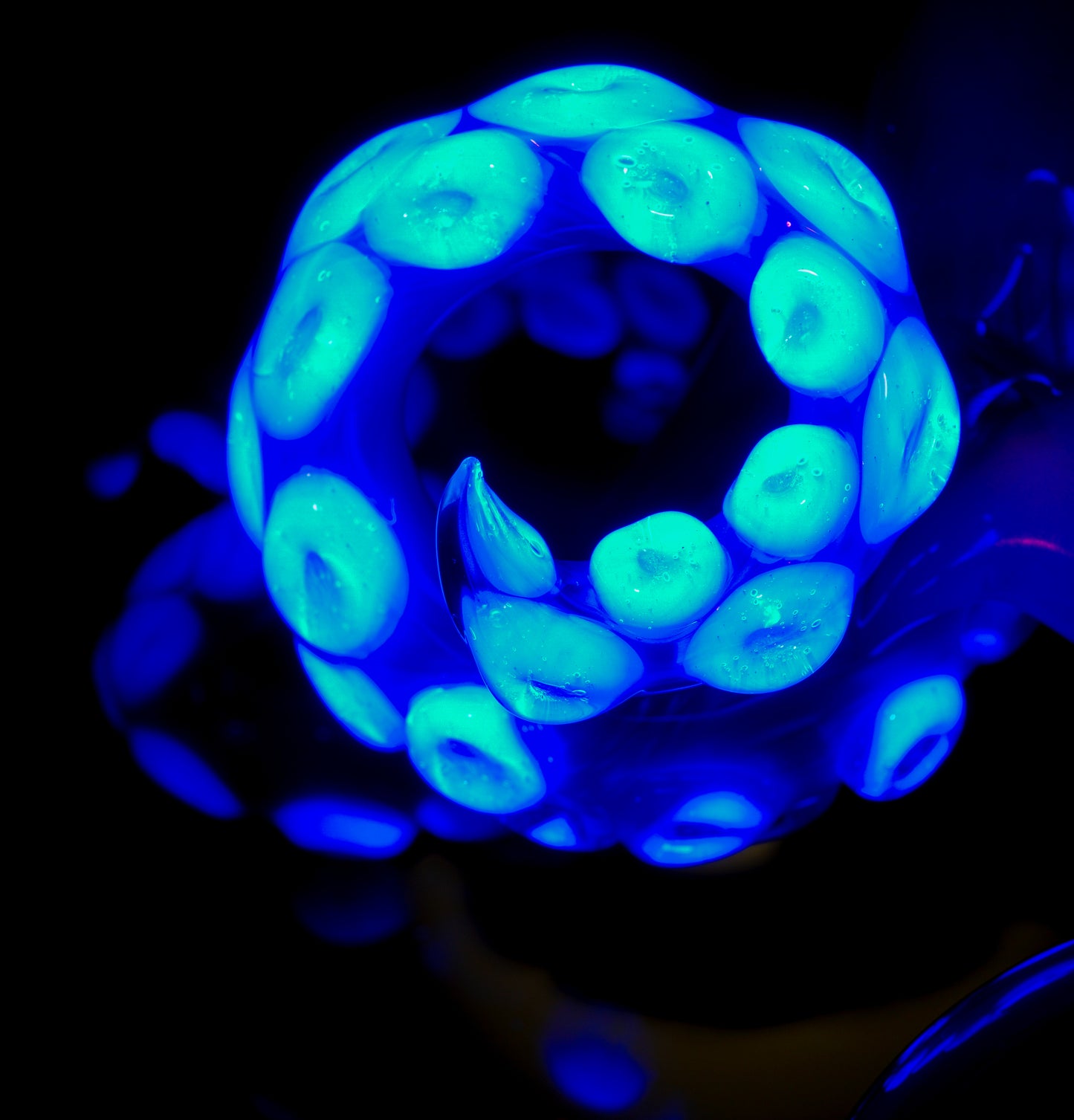 UV Atomic Stardust and Stargazer over Electrum Squid