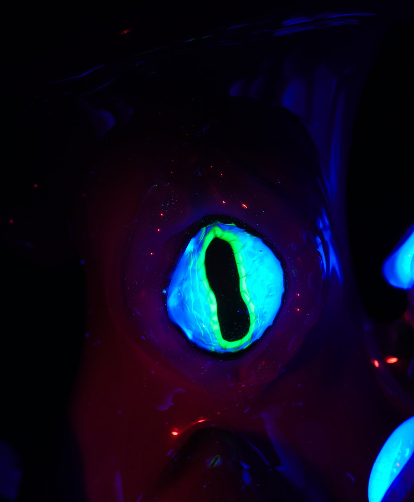 UV Atomic Stardust and Stargazer over Electrum Squid