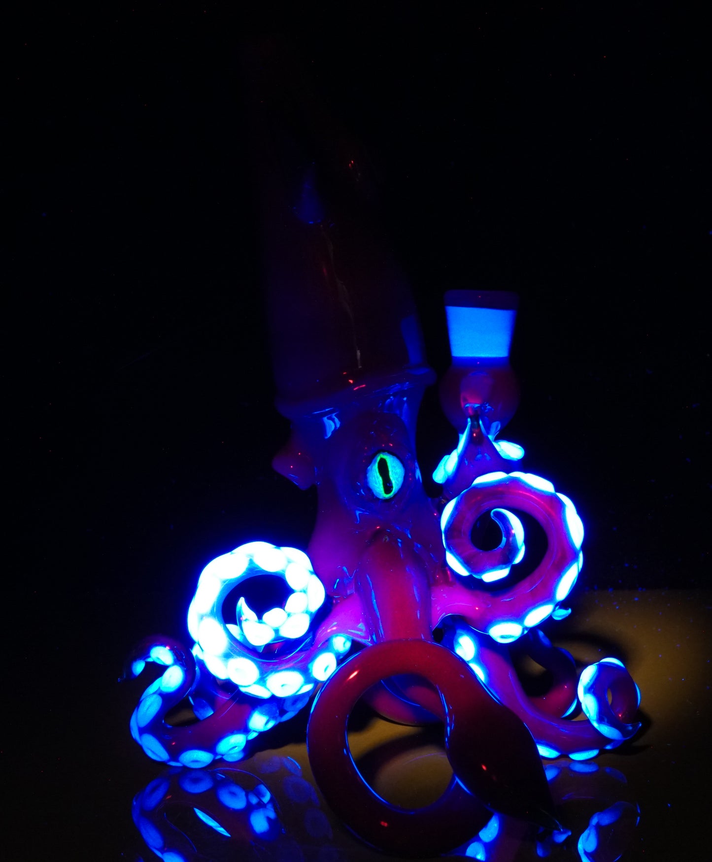 UV Atomic Stardust and Stargazer over Electrum Squid