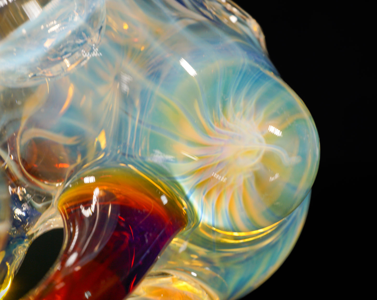Fume Honeybee Pipe