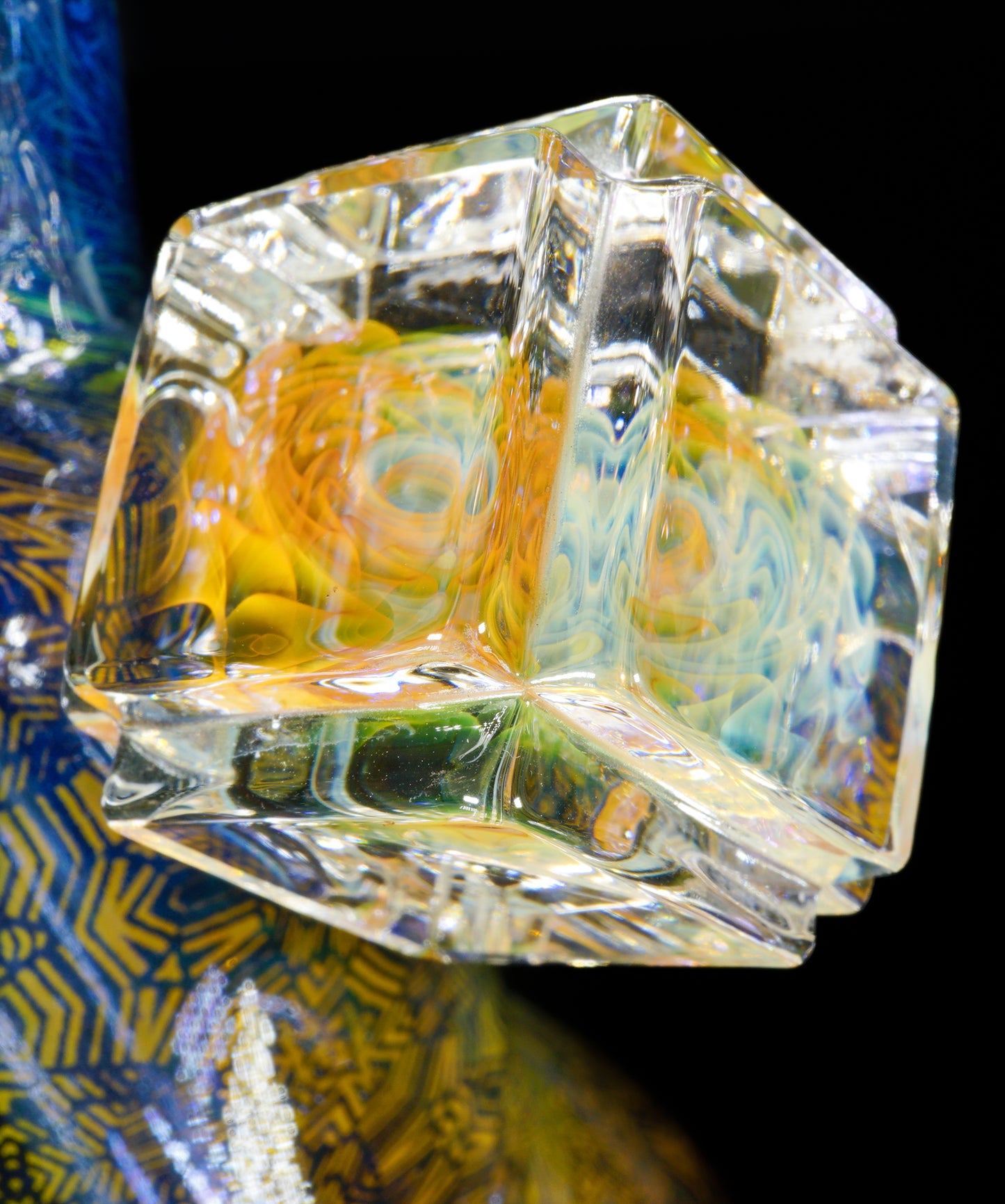 Fume and Crushed Opal Extruded Cube Tube