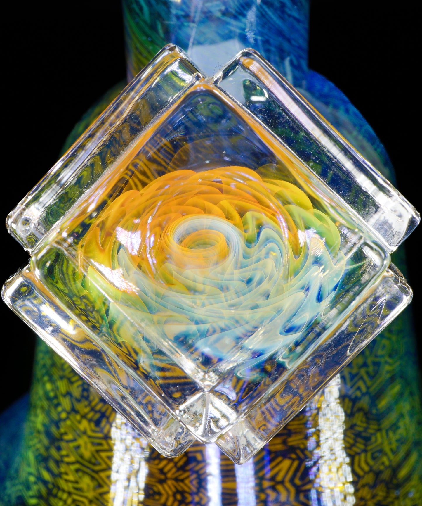 Fume and Crushed Opal Extruded Cube Tube