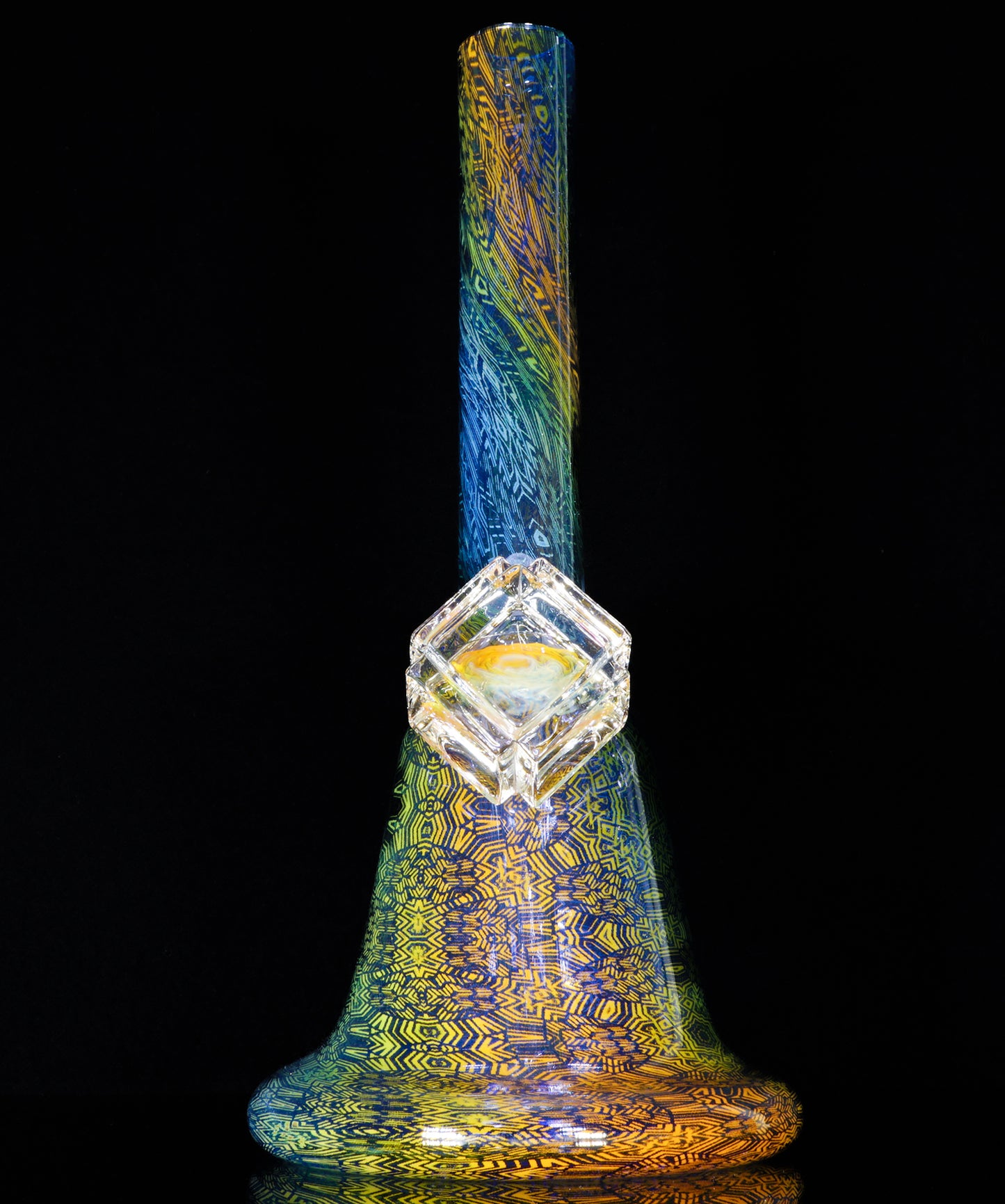 Fume and Crushed Opal Extruded Cube Tube