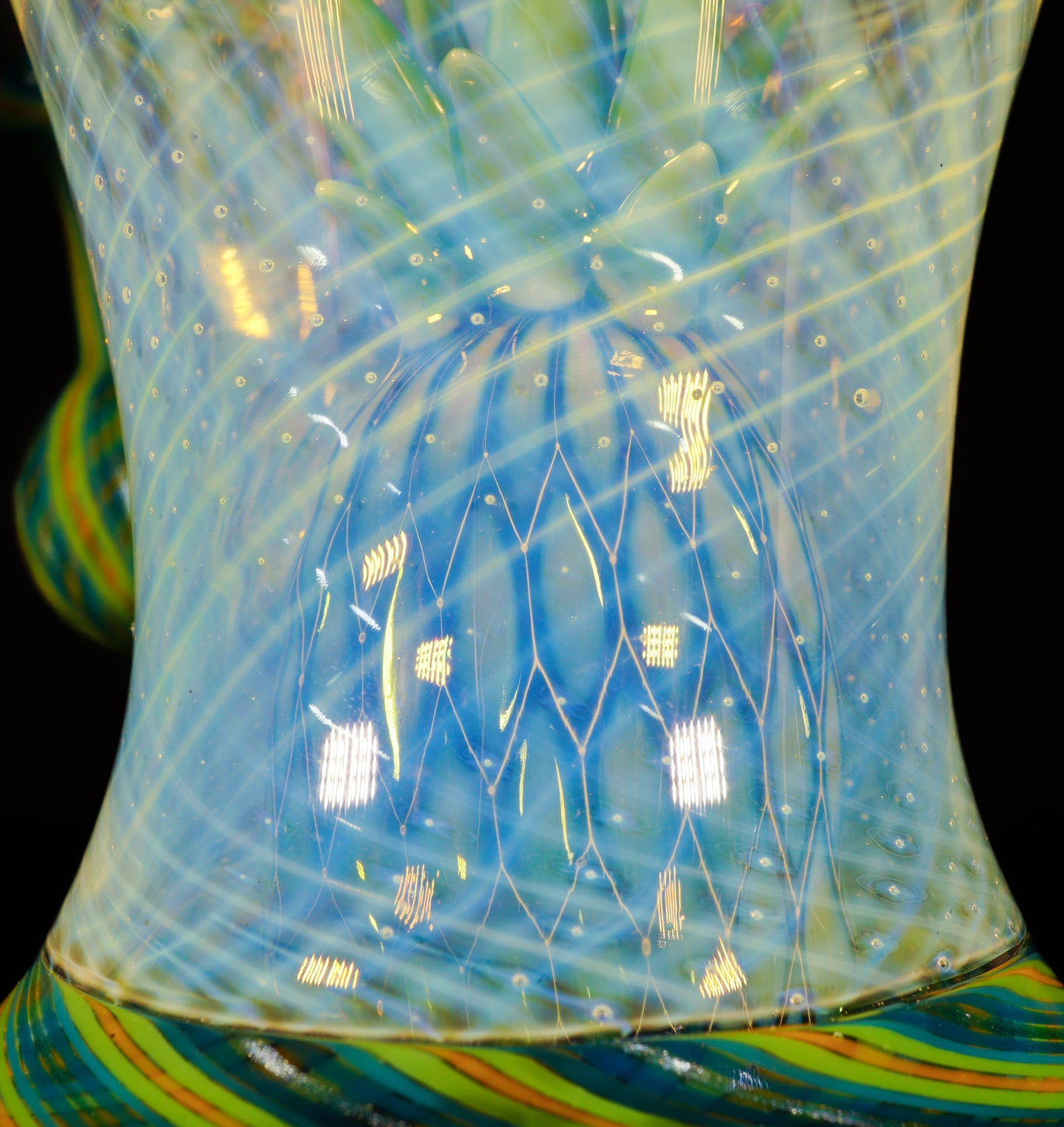 UV Pineapple in a Bottle Tube