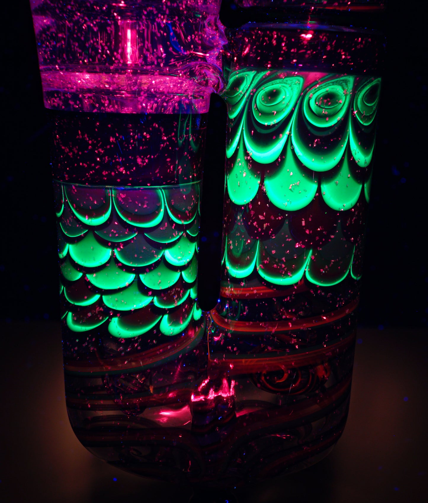 Crushed Opal Rasta Dotstack Venetian Series Re-Lock + Slide + Removable Base